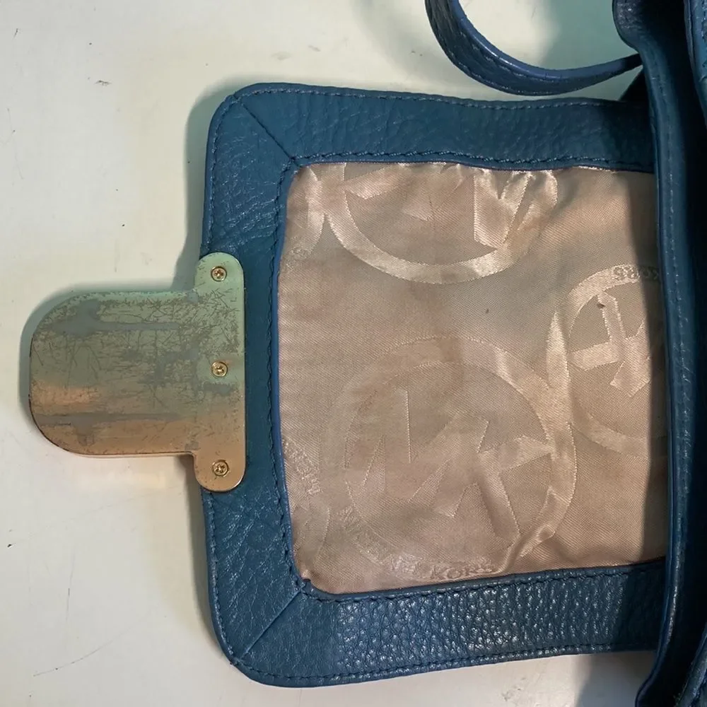 Michael Kors Blue Leather Small Crossbody Bag 6' X 8
